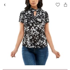 Adrienne Vittadini top. Size S